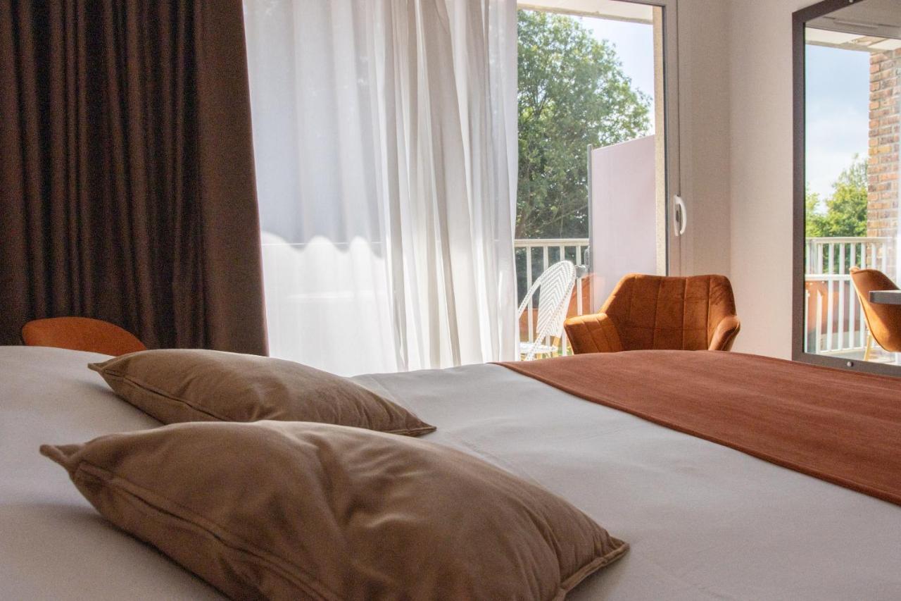 Logis Hotel & Restaurant - Le Relais De Montigny Zewnętrze zdjęcie