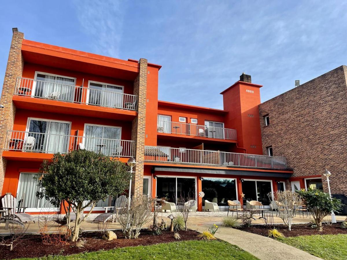 Logis Hotel & Restaurant - Le Relais De Montigny Zewnętrze zdjęcie