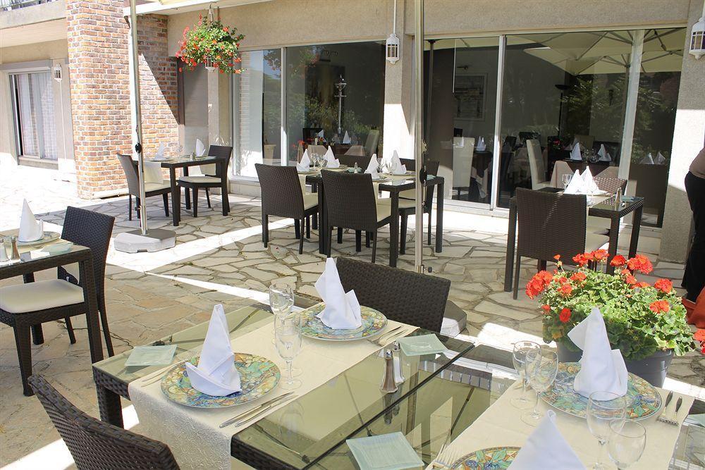 Logis Hotel & Restaurant - Le Relais De Montigny Zewnętrze zdjęcie
